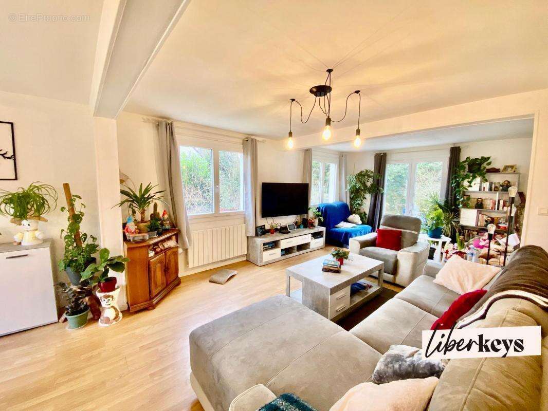 Maison à ACY-EN-MULTIEN