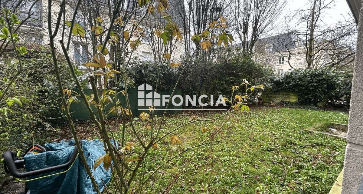 Appartement à LE PLESSIS-TREVISE