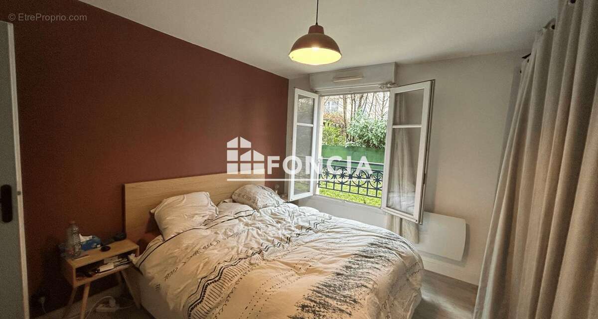 Appartement à LE PLESSIS-TREVISE