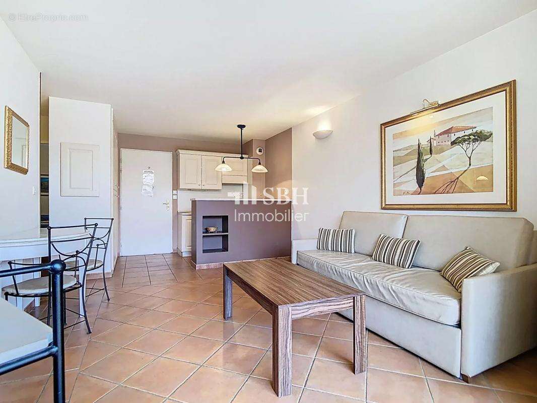 Appartement à SAUMANE-DE-VAUCLUSE