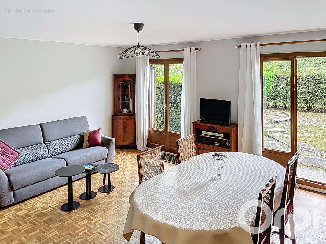 Maison à LONGJUMEAU