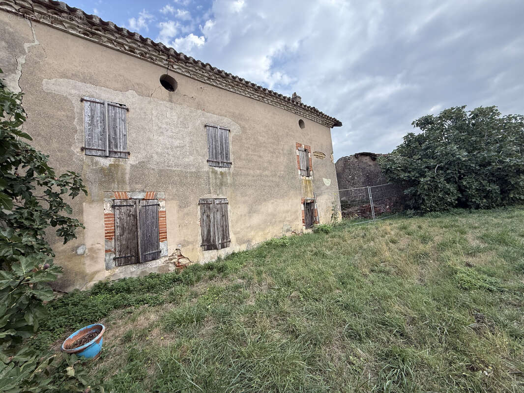 Maison à LABASTIDE-DE-LEVIS