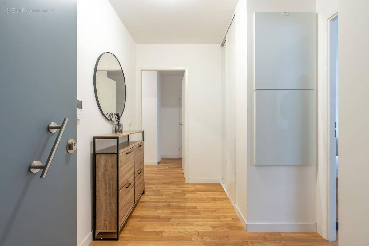 Appartement à SAINT-MAUR-DES-FOSSES