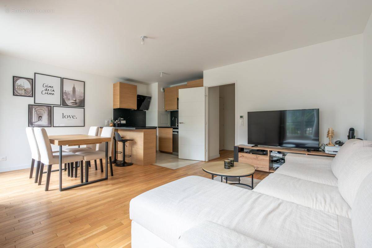 Appartement à SAINT-MAUR-DES-FOSSES