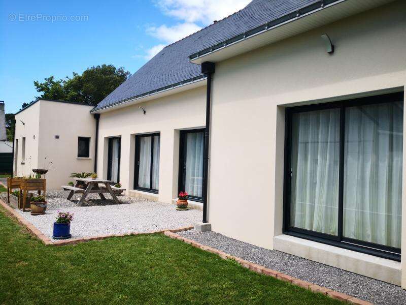 Maison à LA TURBALLE