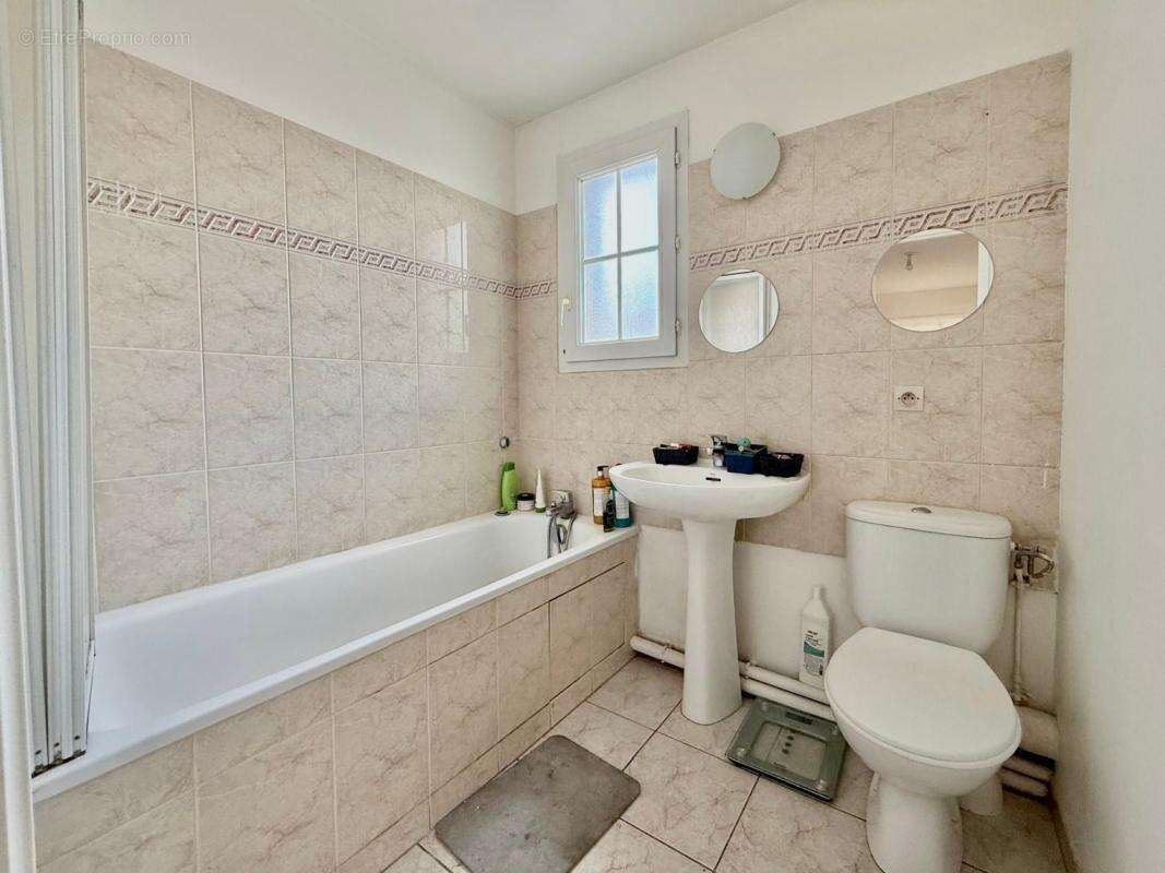 Appartement à LIMEIL-BREVANNES