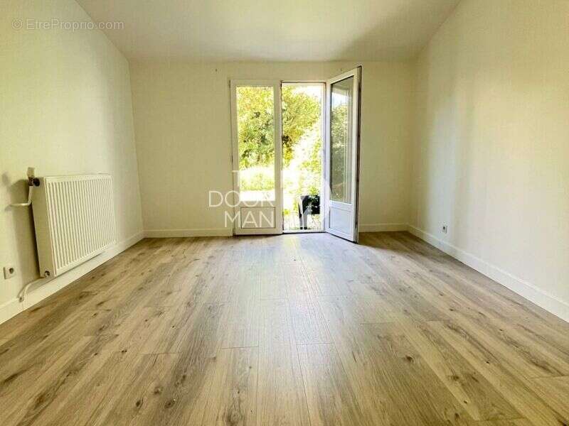 Maison à LONGJUMEAU