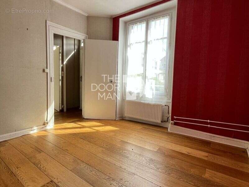 Maison à LONGJUMEAU