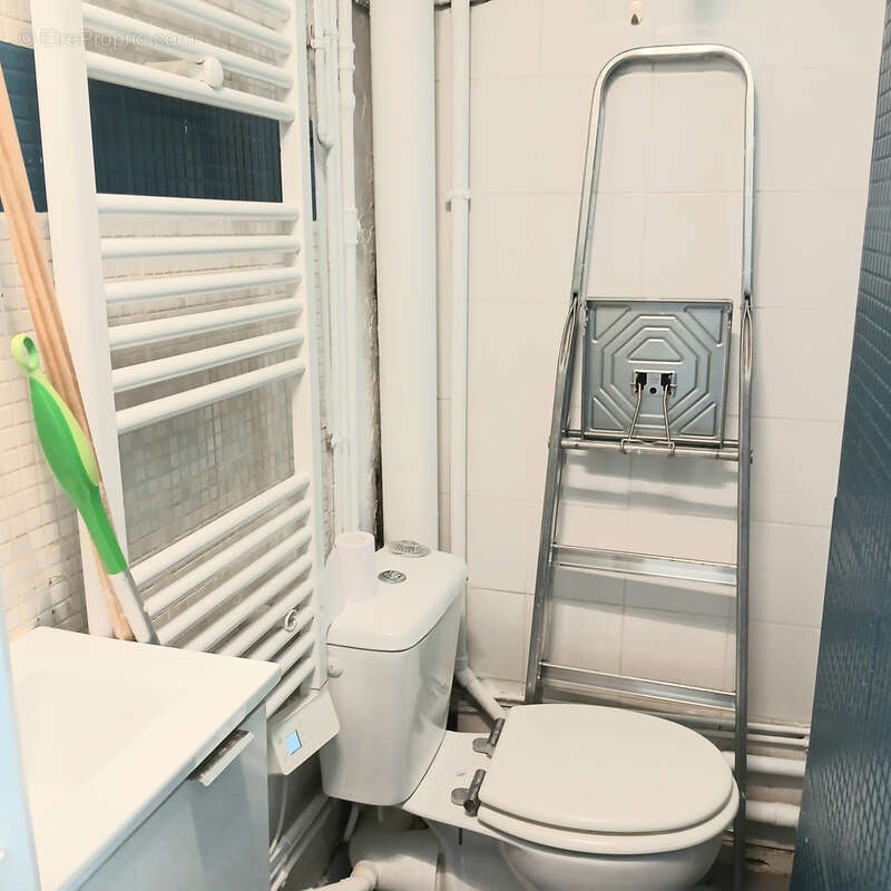 Appartement à PARIS-1E