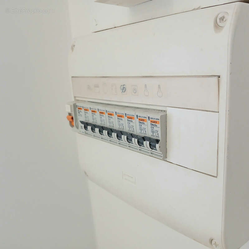 Appartement à PARIS-1E