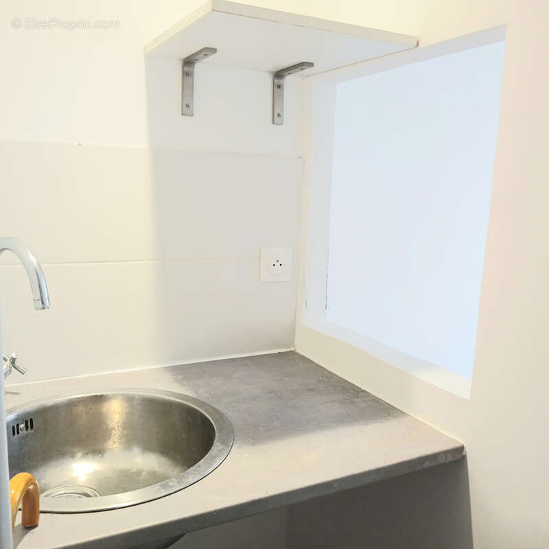 Appartement à PARIS-1E