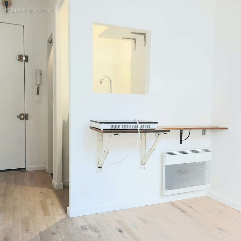 Appartement à PARIS-1E