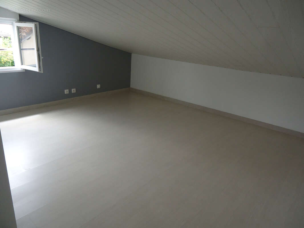 Maison à CASTELSARRASIN