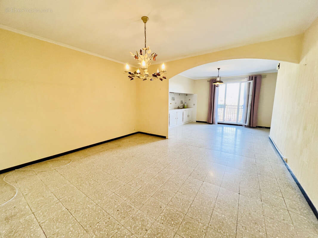 Maison à CLERMONT-L'HERAULT