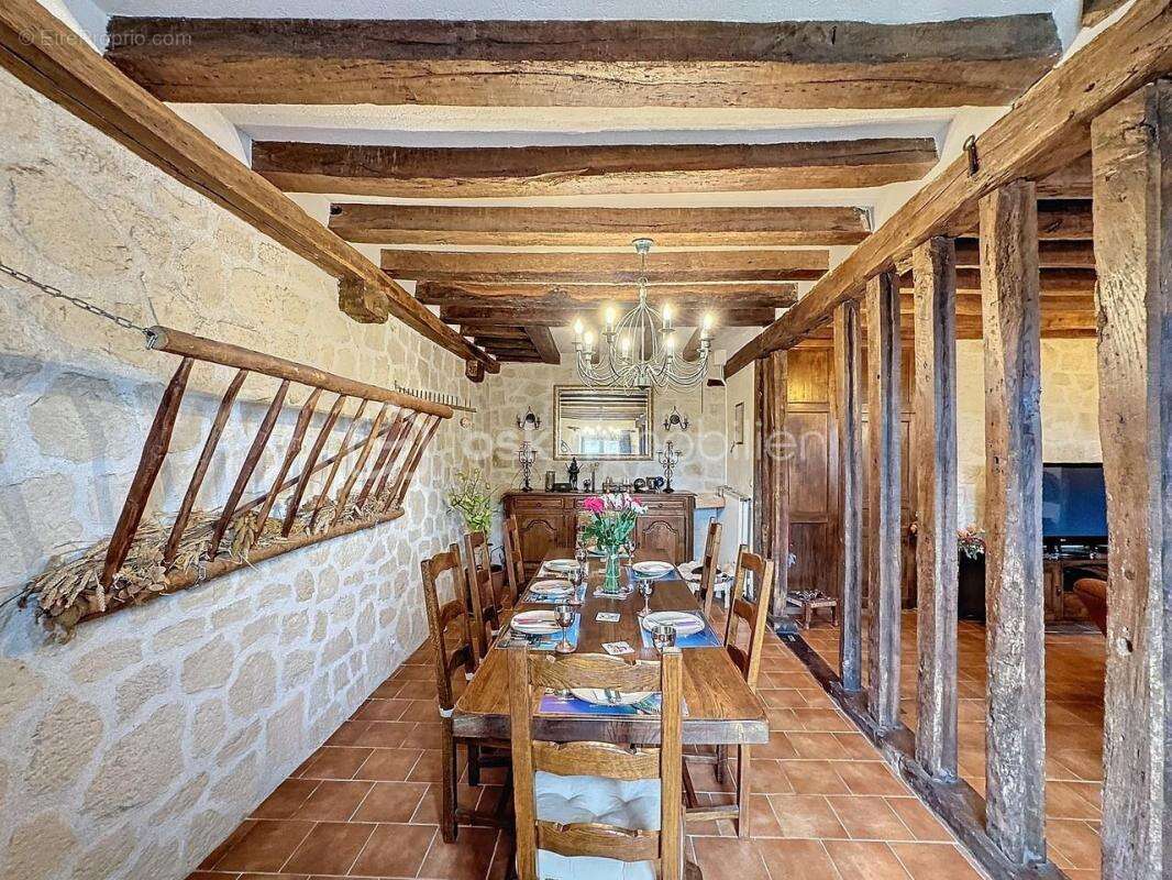 Maison à SANCY-LES-PROVINS