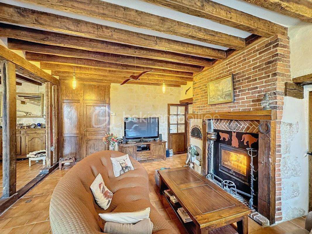 Maison à SANCY-LES-PROVINS