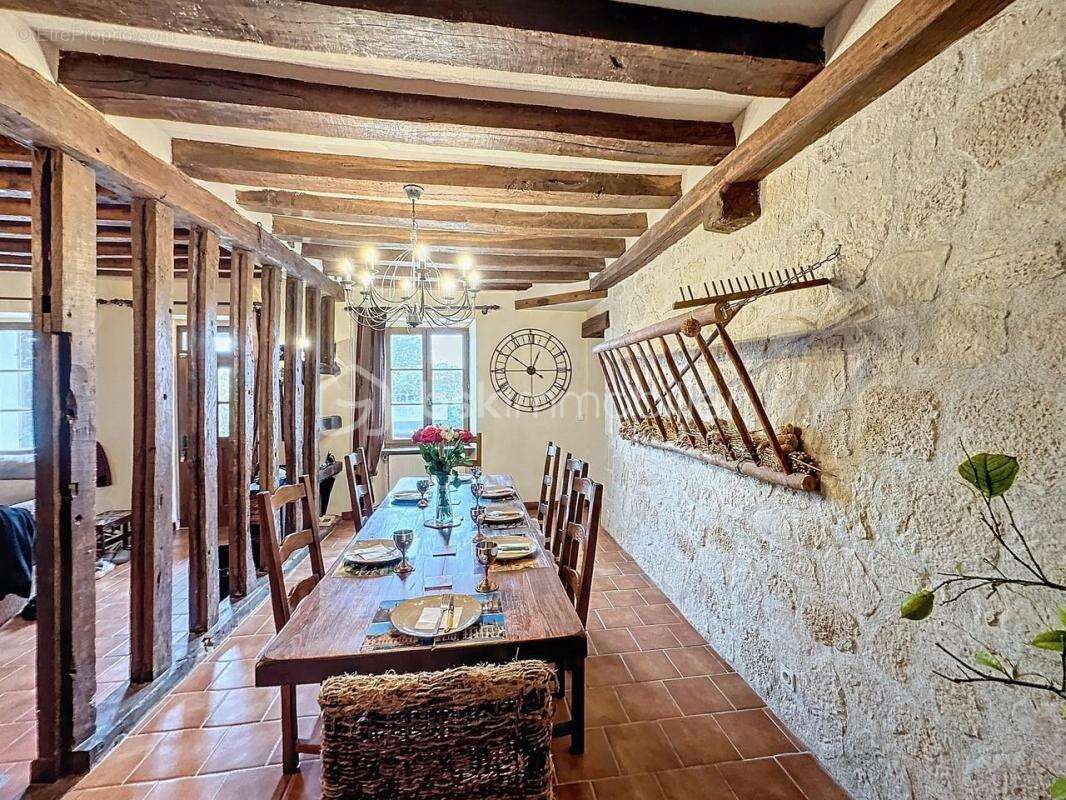 Maison à SANCY-LES-PROVINS