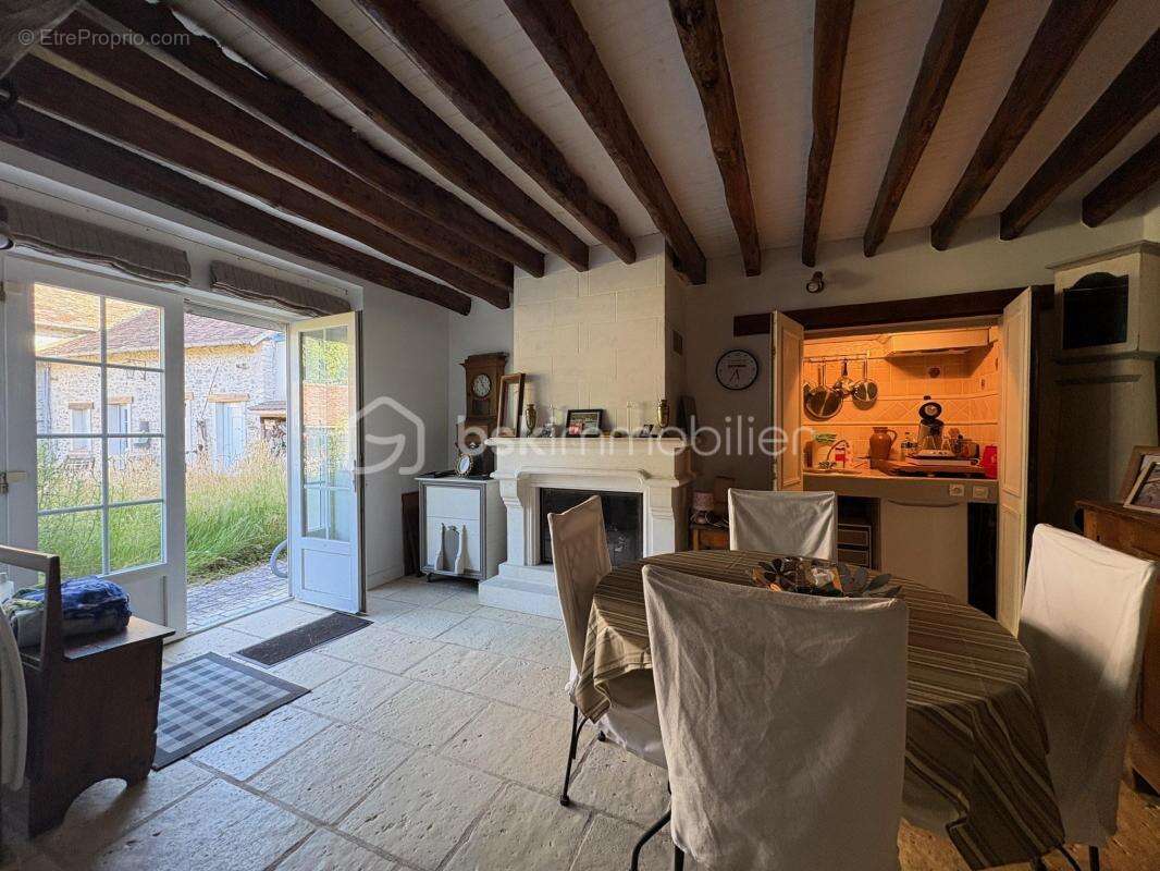 Maison à BONNIERES-SUR-SEINE