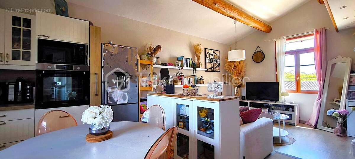 Appartement à LAMBESC