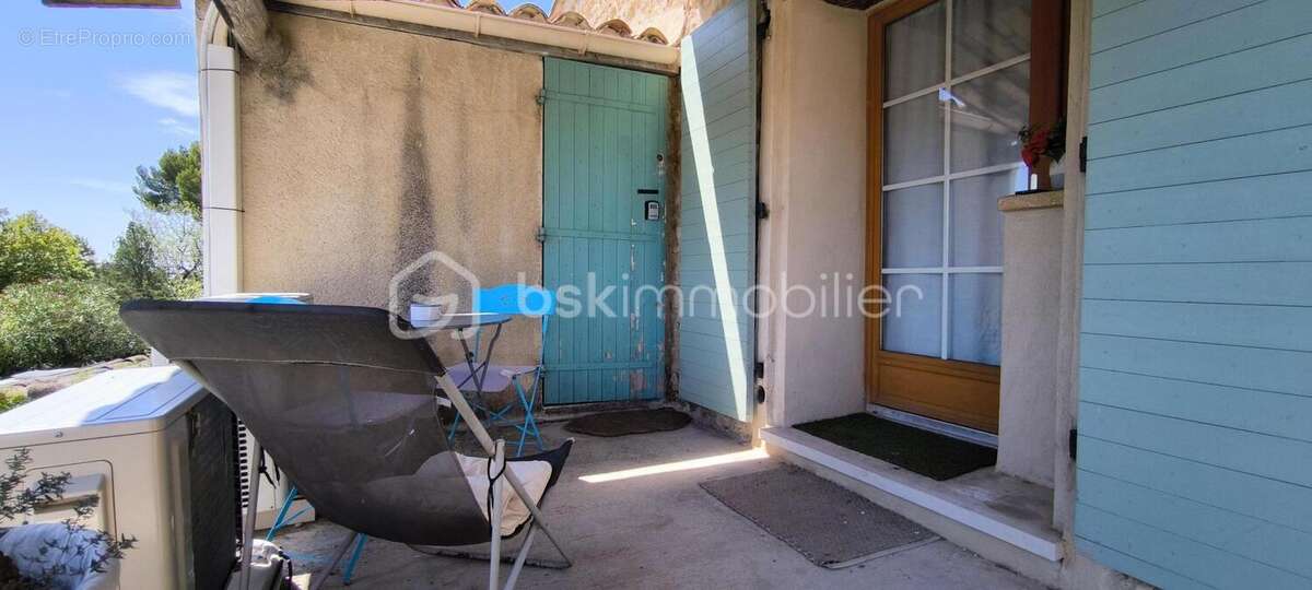 Appartement à LAMBESC