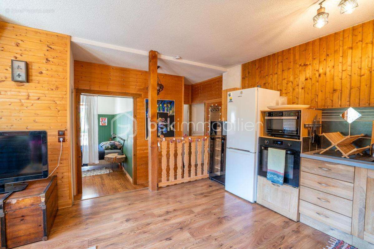 Appartement à DINGY-SAINT-CLAIR