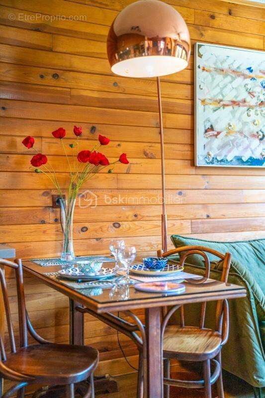 Appartement à DINGY-SAINT-CLAIR