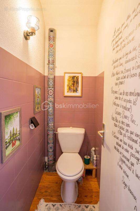 Appartement à DINGY-SAINT-CLAIR