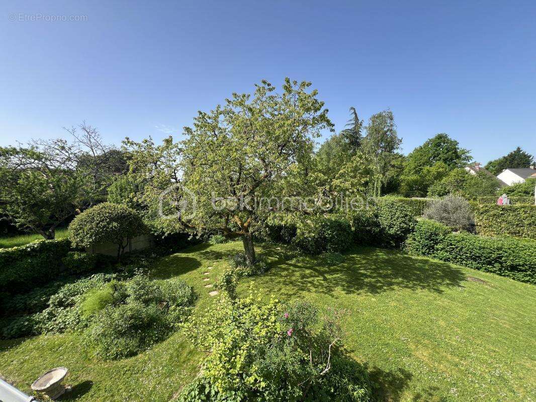 Maison à JANVILLE-SUR-JUINE