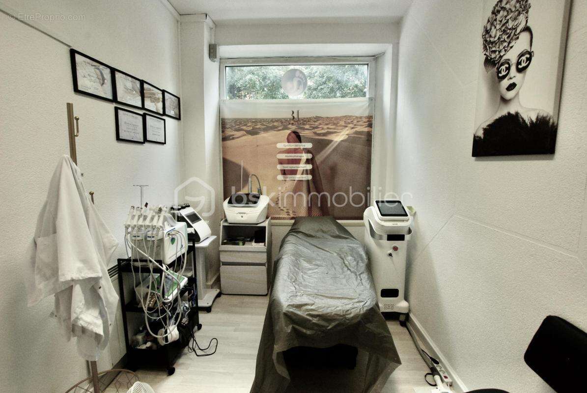 Commerce à COLOMBES