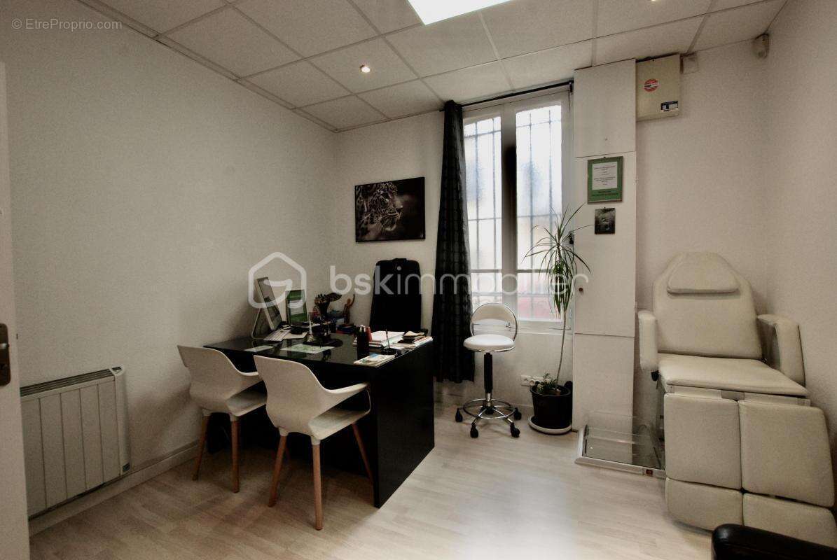 Commerce à COLOMBES