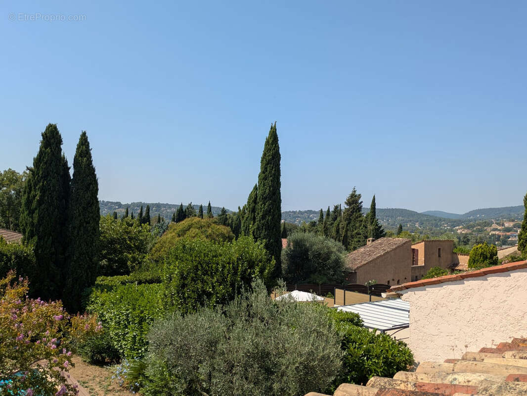 Maison à PEYMEINADE