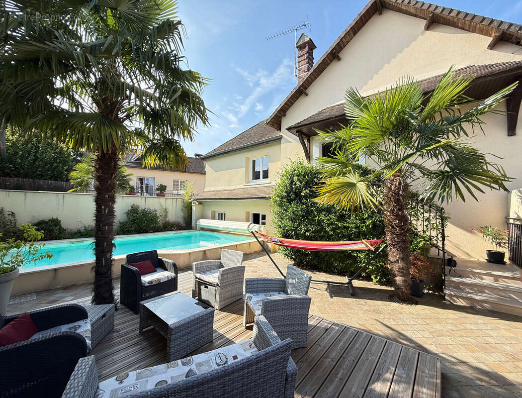 Maison à LES ALLUETS-LE-ROI