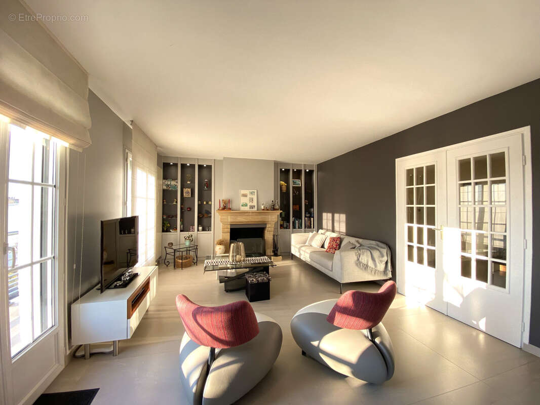 Maison à CHENNEVIERES-SUR-MARNE