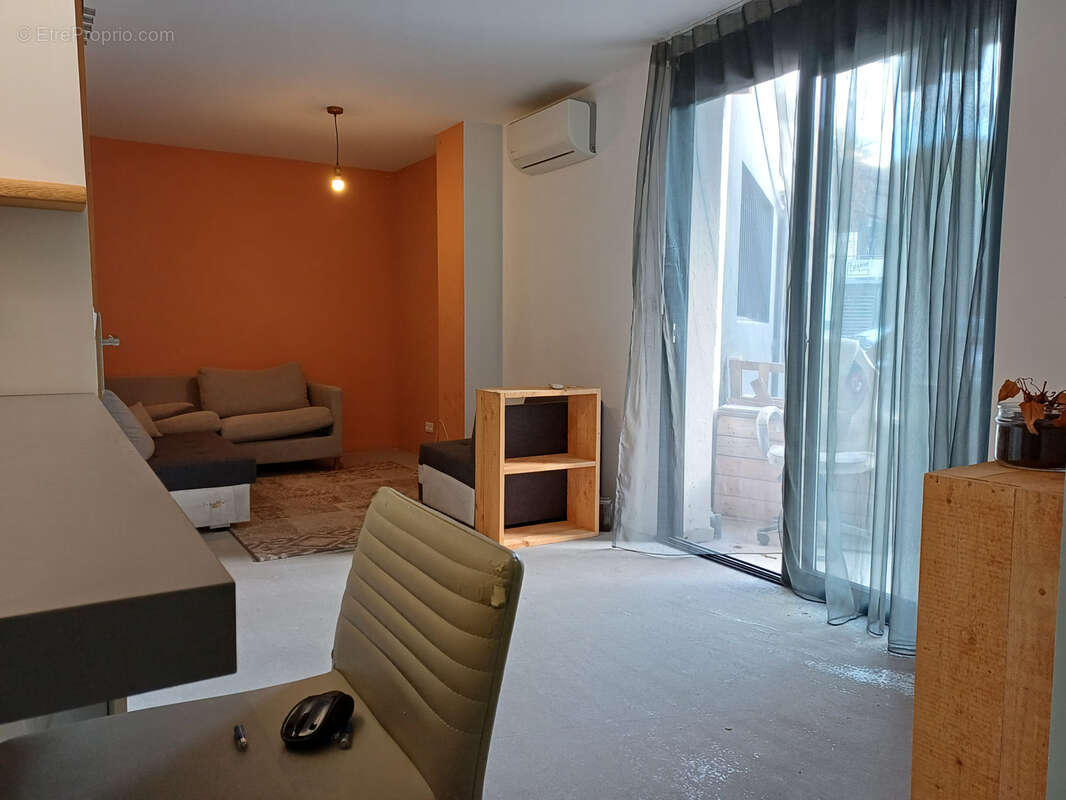 Commerce à SAINT-RAPHAEL