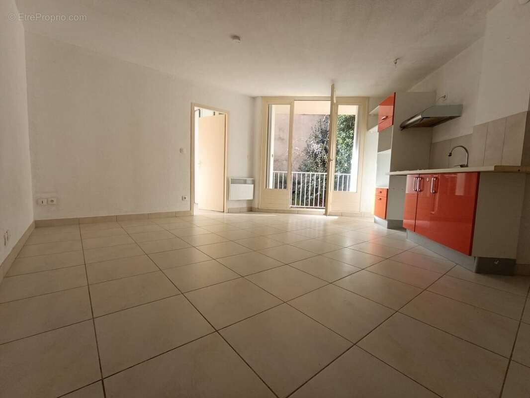 Appartement à CLERMONT-L&#039;HERAULT