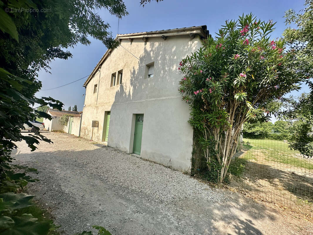 Appartement à ARLES