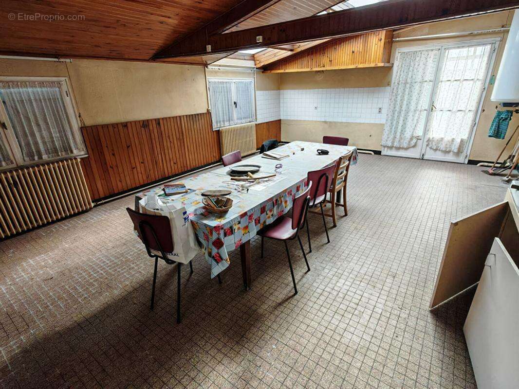 Maison à MONTIPOURET