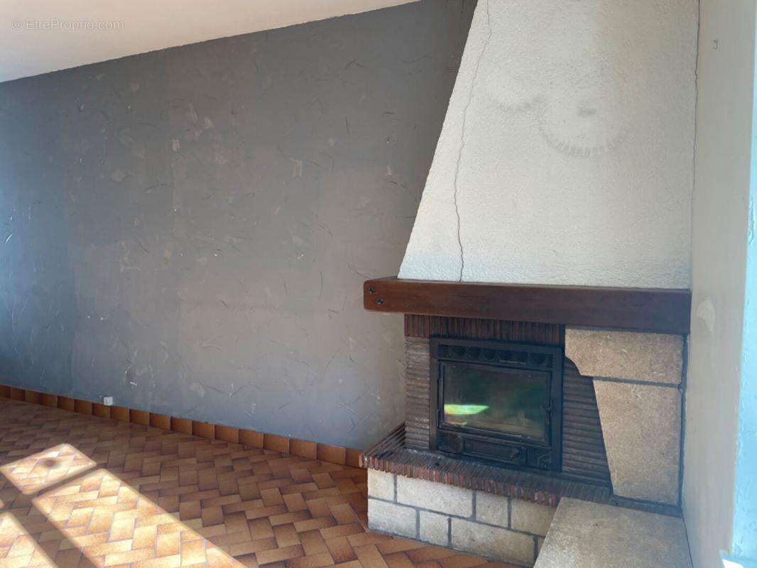 Maison à BONNY-SUR-LOIRE