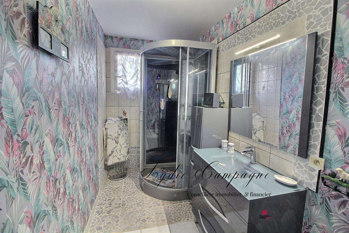 Maison à LEZIGNAN-CORBIERES