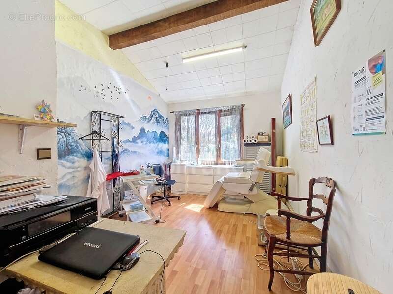 Commerce à SAINT-JEAN-DE-LUZ