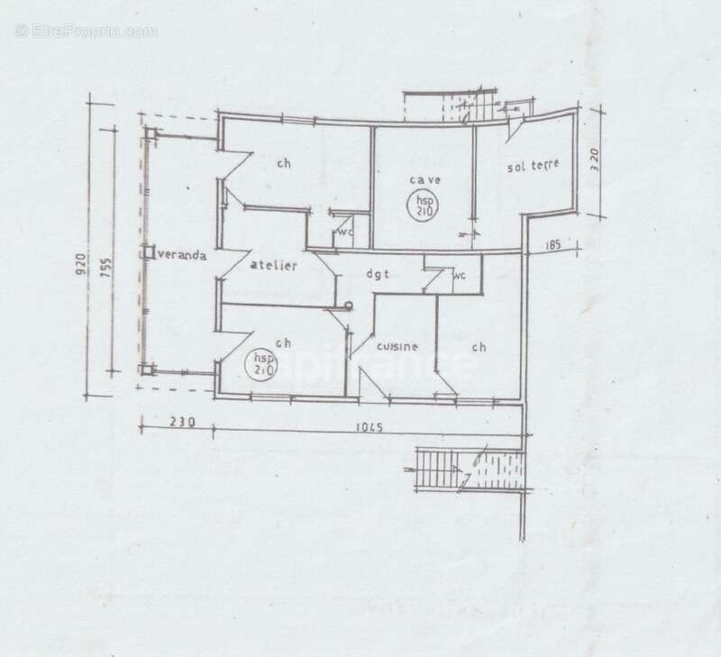 Commerce à SAINT-JEAN-DE-LUZ