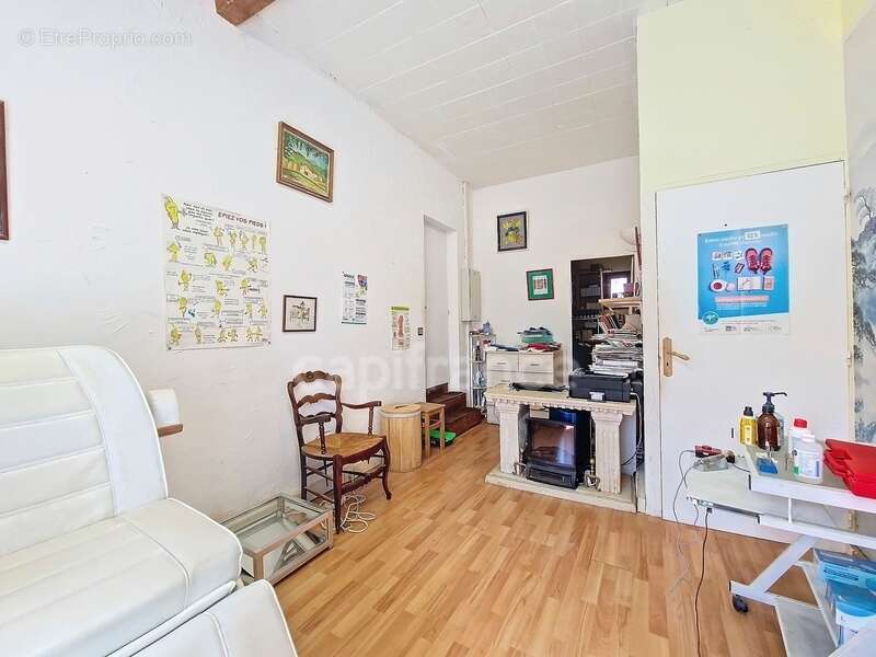 Commerce à SAINT-JEAN-DE-LUZ