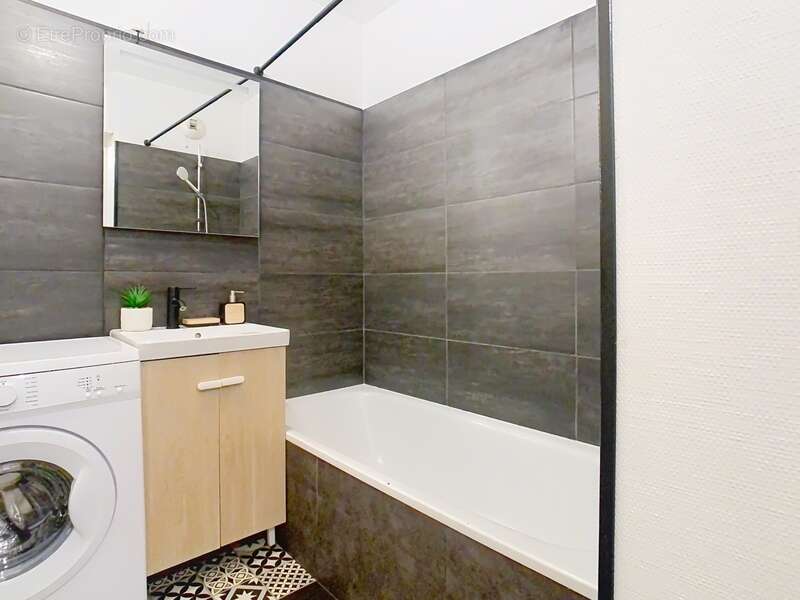 Appartement à VILLE-LA-GRAND