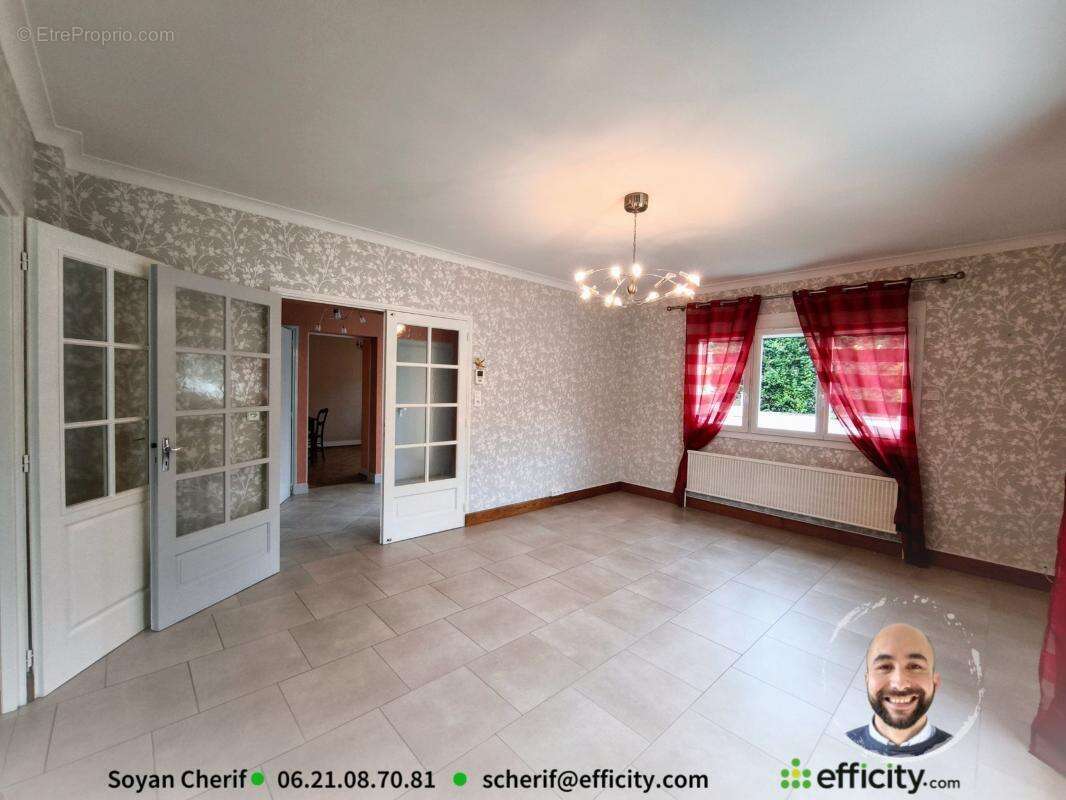 Maison à L&#039;ISLE-D&#039;ESPAGNAC