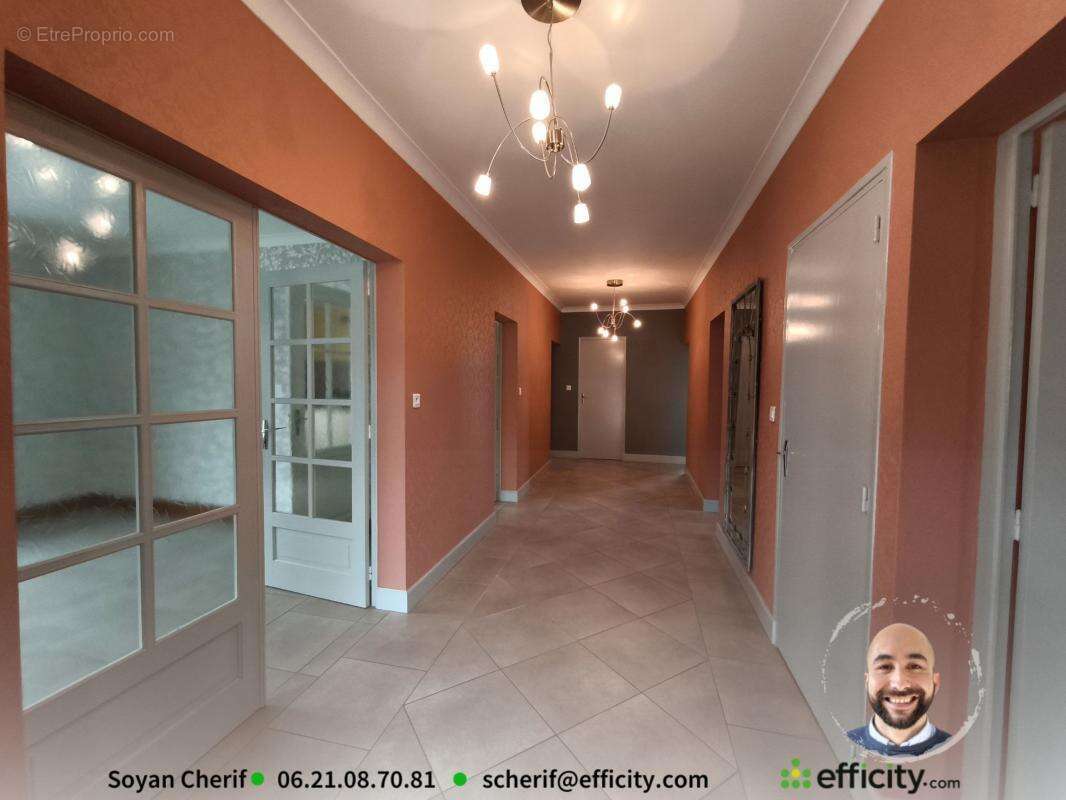 Maison à L&#039;ISLE-D&#039;ESPAGNAC