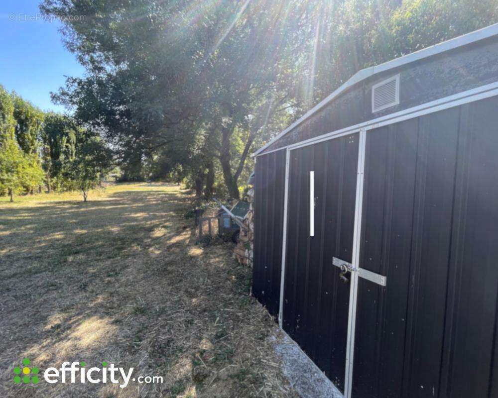 Maison à LES EGLISOTTES-ET-CHALAURES