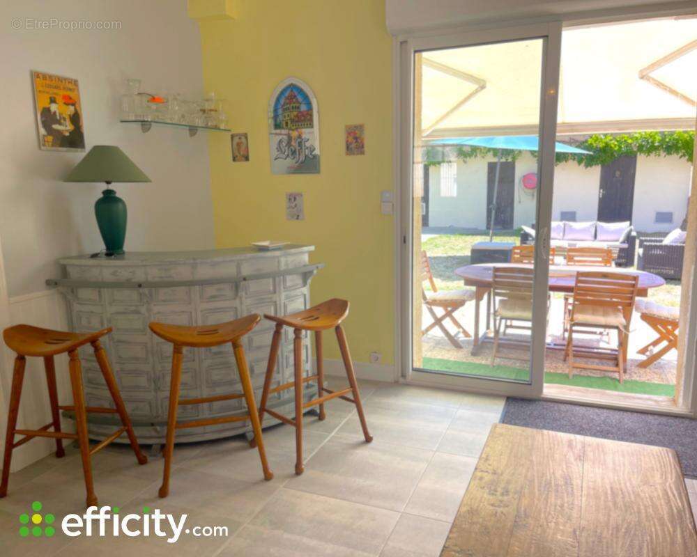 Maison à LES EGLISOTTES-ET-CHALAURES