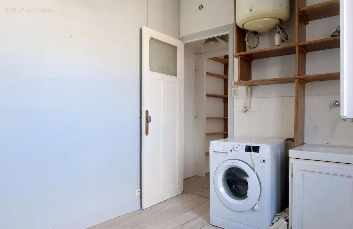 Appartement à PARIS-11E