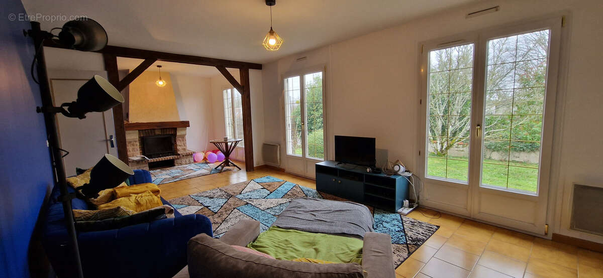 Maison à CLOYES-SUR-LE-LOIR