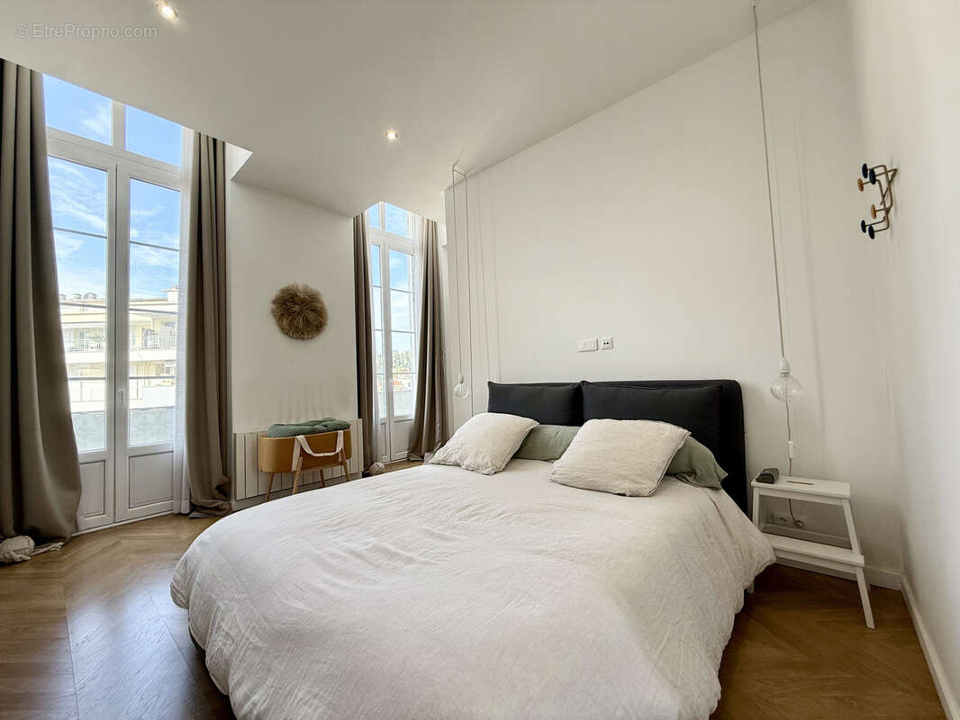 Appartement à MENTON